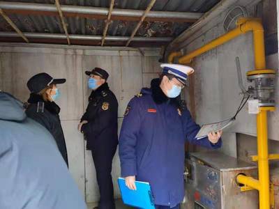 東城消防聯(lián)合多部門開展燃?xì)馐褂脠鏊鶎ｍ?xiàng)檢查