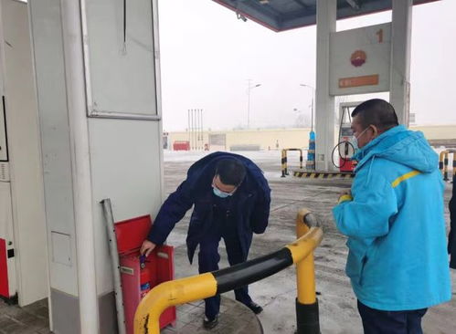 我為群眾辦實(shí)事丨雙遼市消防救援大隊(duì)開展轄區(qū)易燃易爆場(chǎng)所消防檢查和服務(wù)指導(dǎo)